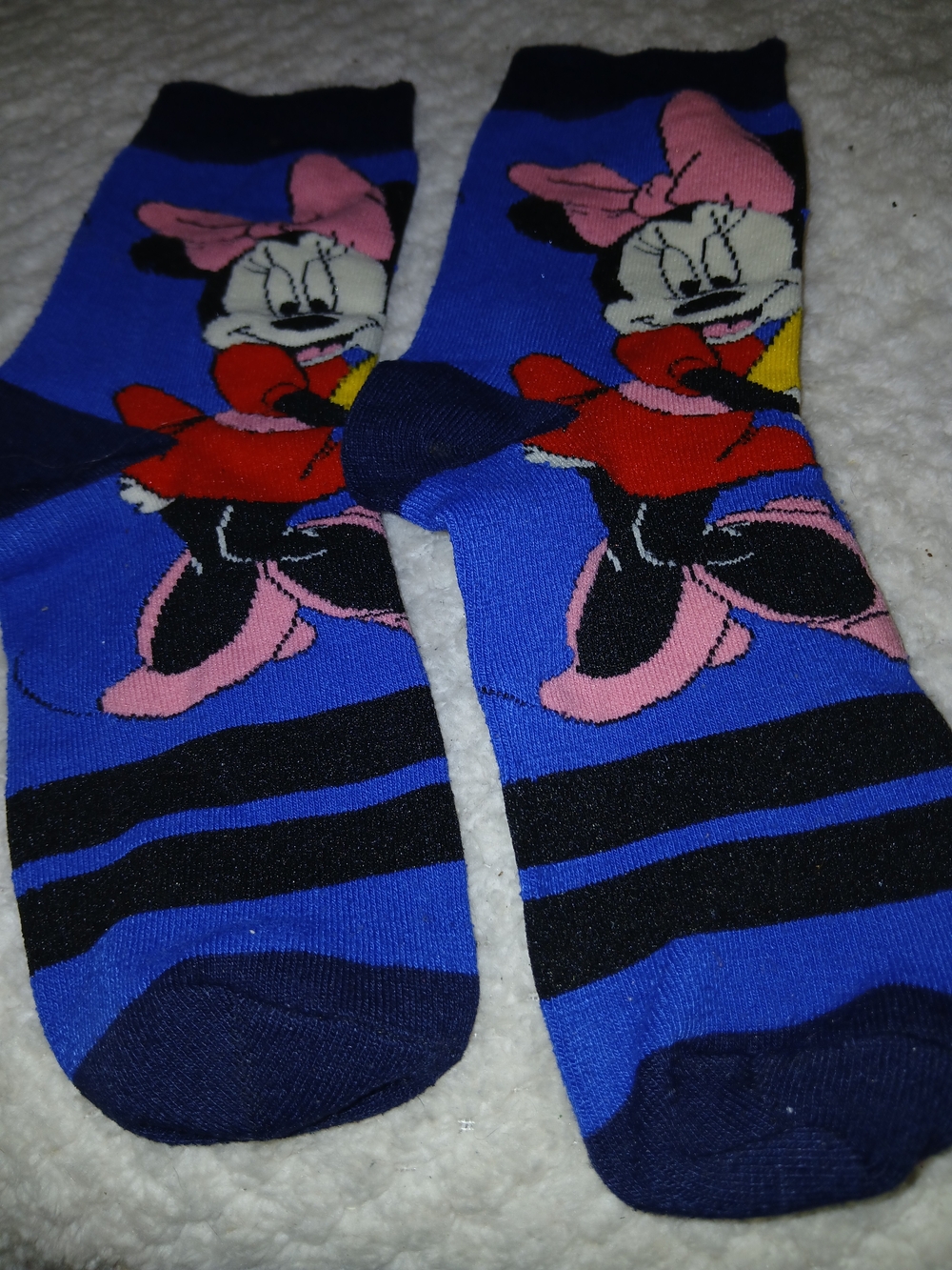 Disney Minnie Mouse Blue Pink Red Crew Socks